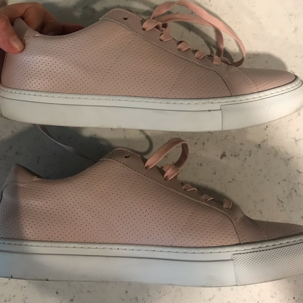 Greats Royale rose perforated lifestyle sneaker - Picture 4 of 5